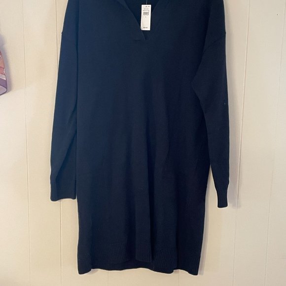 Never Worn Black Dress - Picture 4 of 5